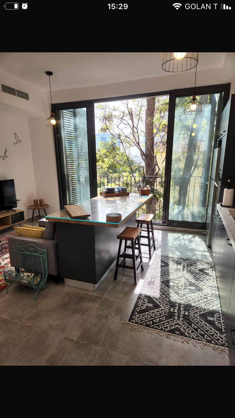 דירה למכירה בתל אביב